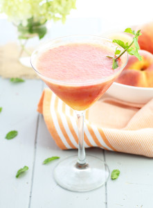 This Georgia Peach Martini is inspired by a cocktail at the Cheesecake Factory.