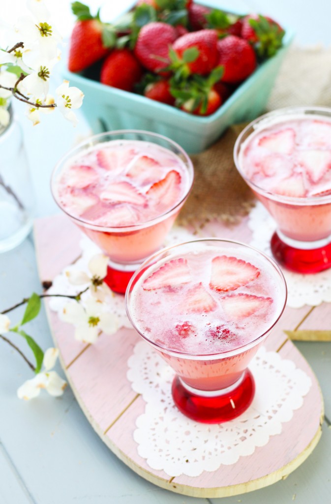 A Pretty in Pink Martini is so flavorful and perfect for Valentine's Day, baby or wedding showers!