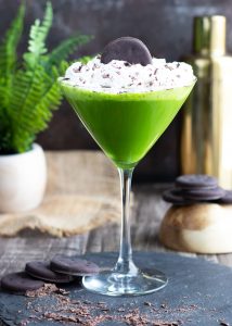 This Baileys Chocolate Mint Martini is so flavorful and a fun way to bring a little green to your spring or St. Patrick's Day.