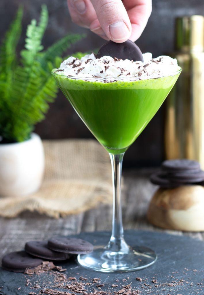 This Baileys Chocolate Mint Martini is a fun way to bring a little green to your spring or St. Patrick's Day.  It is so flavorful with Baileys, Peppermint Schnapps, vanilla vodka and Creme de Cacao.